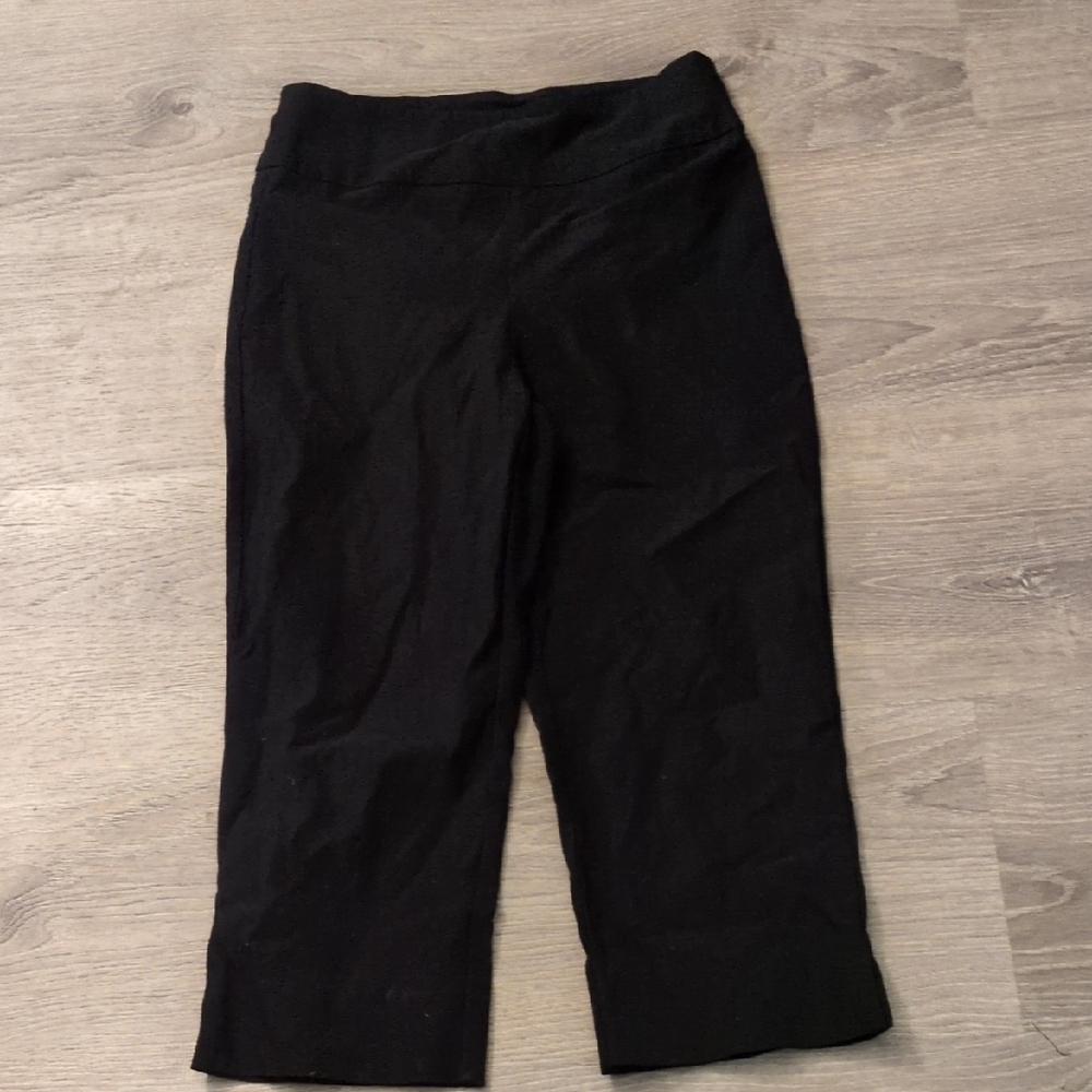 Joseph Ribkoff Black Capri Pull On Pants Size 6